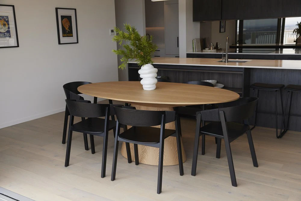Alice Dining Table - Image 4