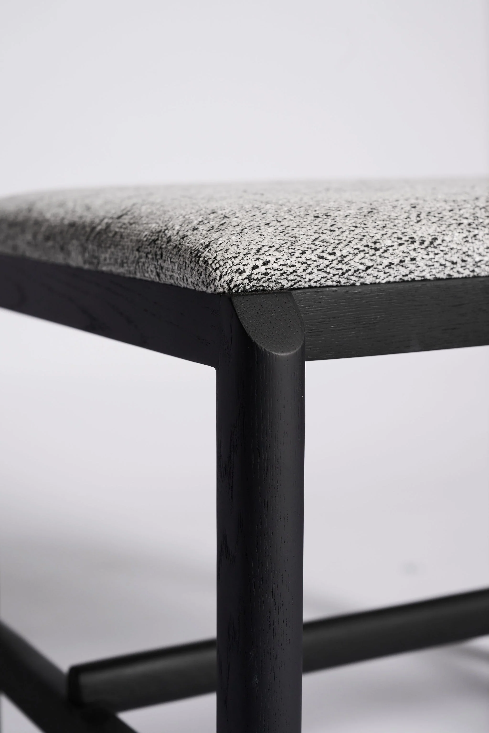 Alister Bench - Image 4