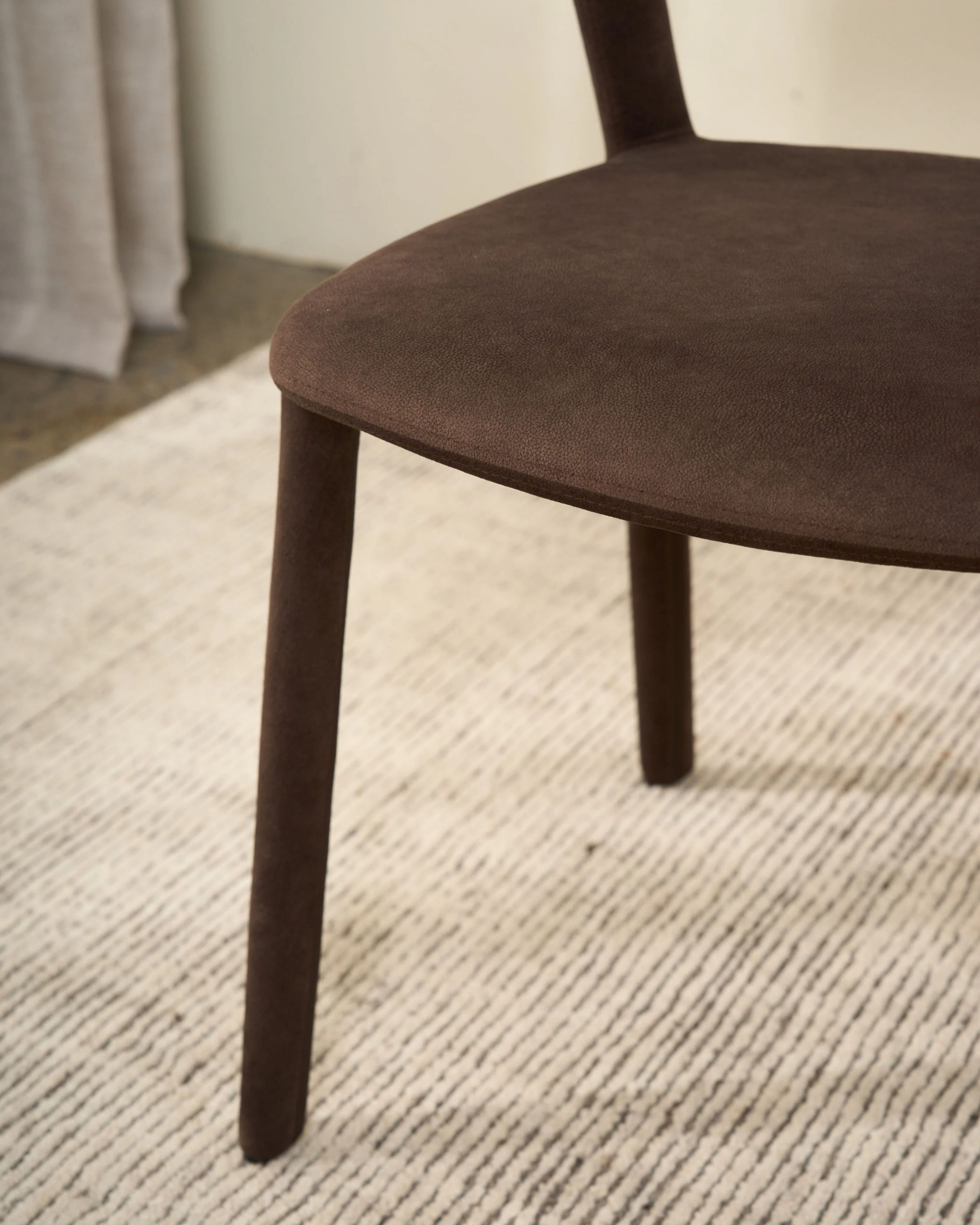 Beu Chair - Image 11