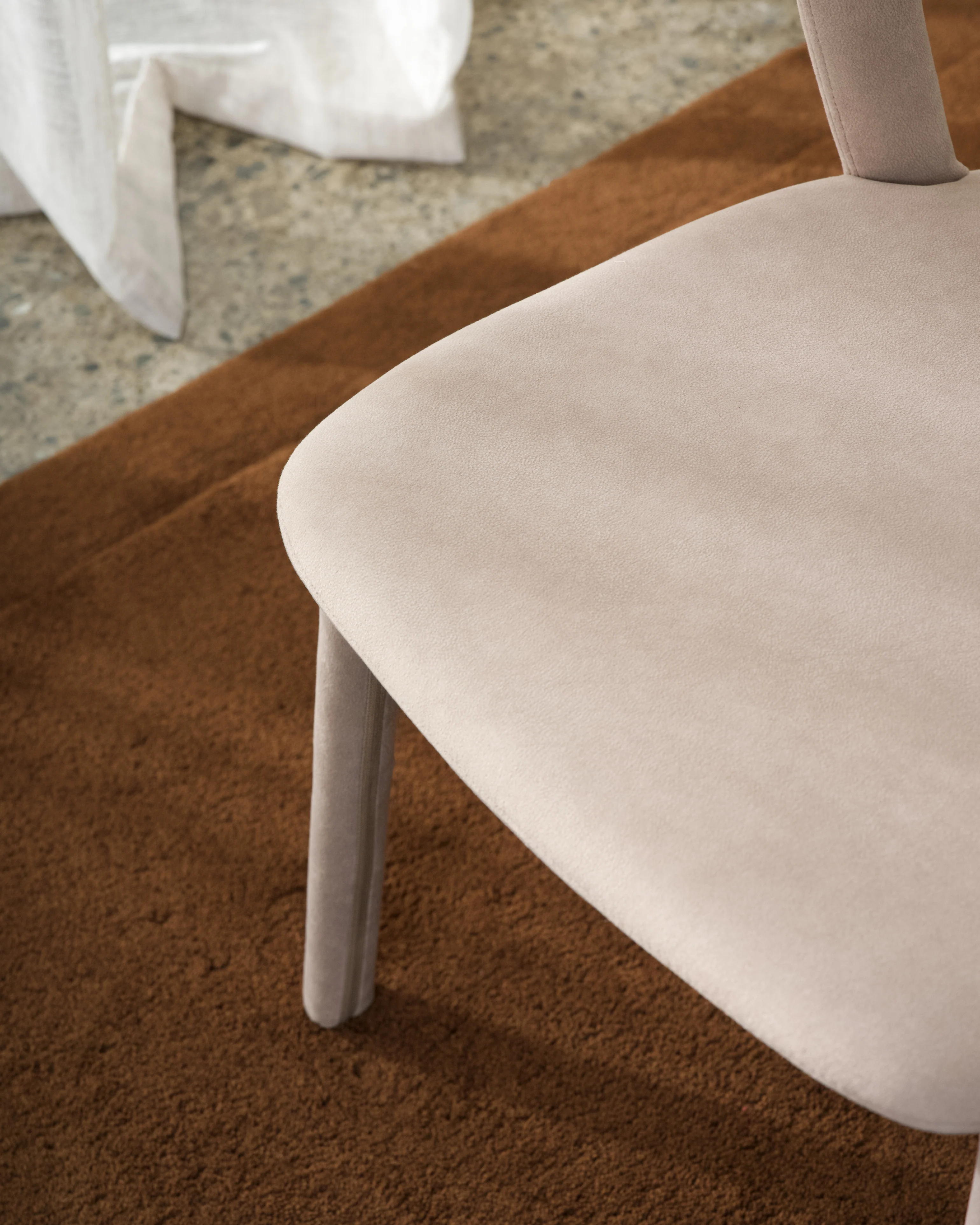 Beu Chair - Image 7