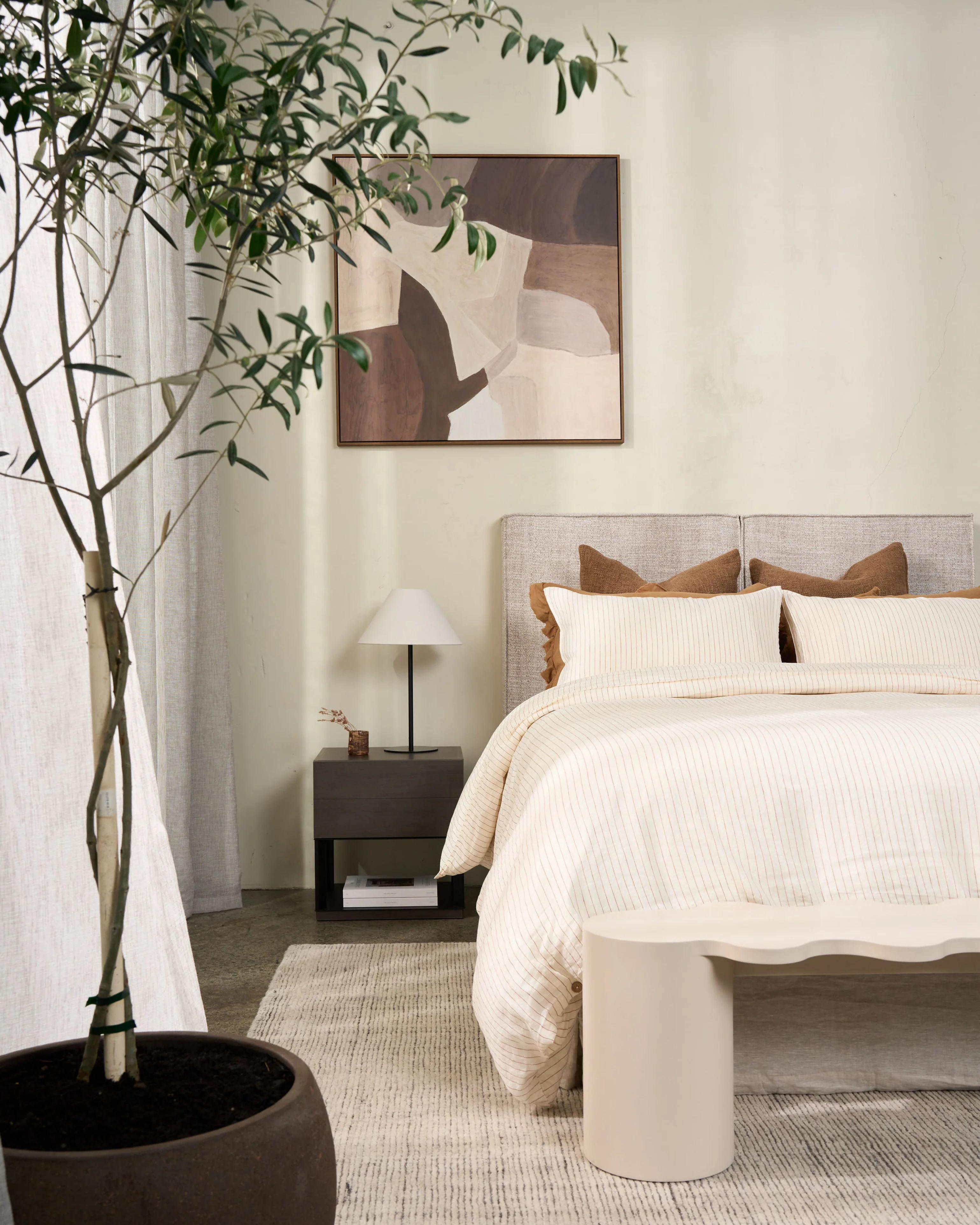 George Bedside - Image 4