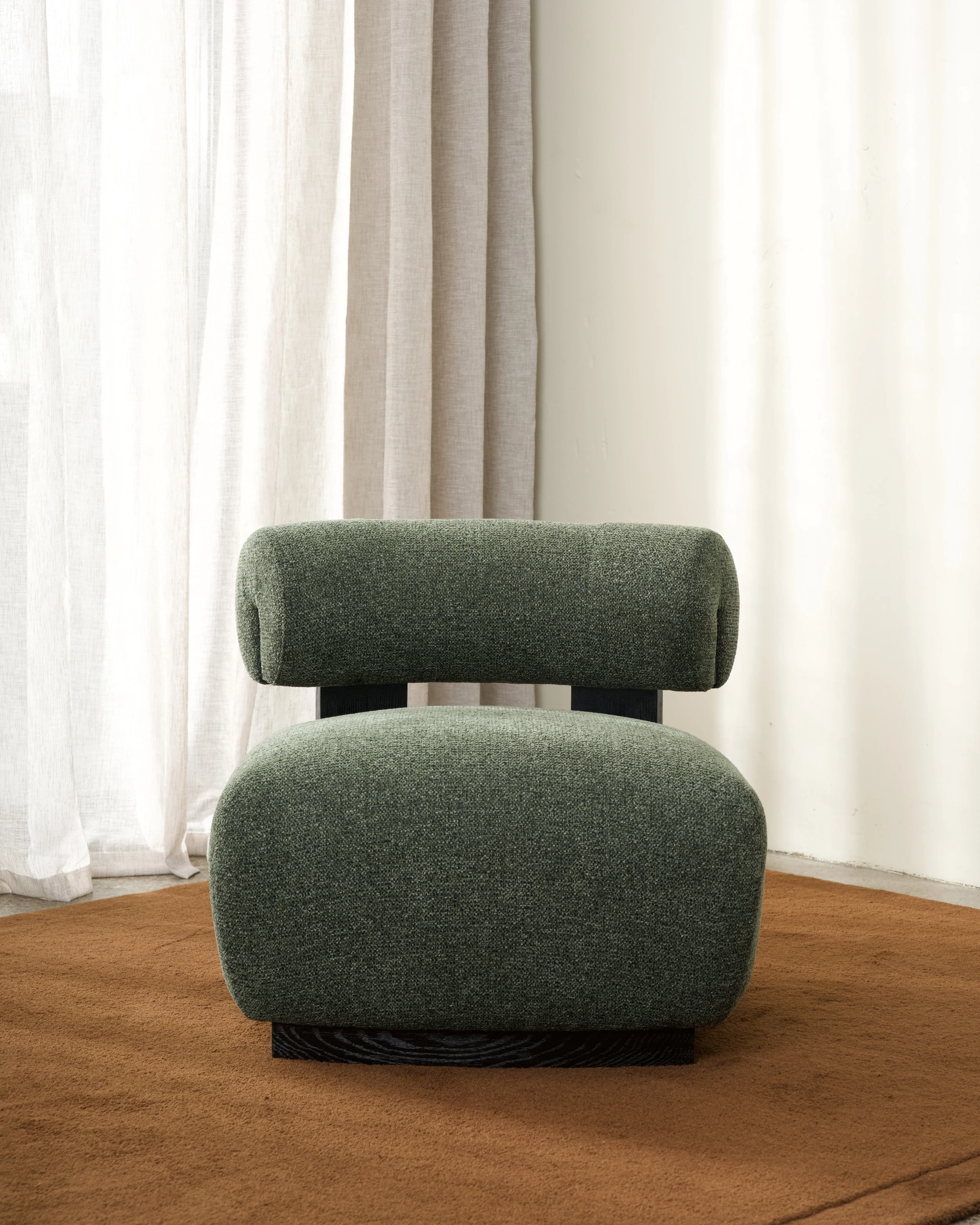 Kuva Lounge Chair - Image 4
