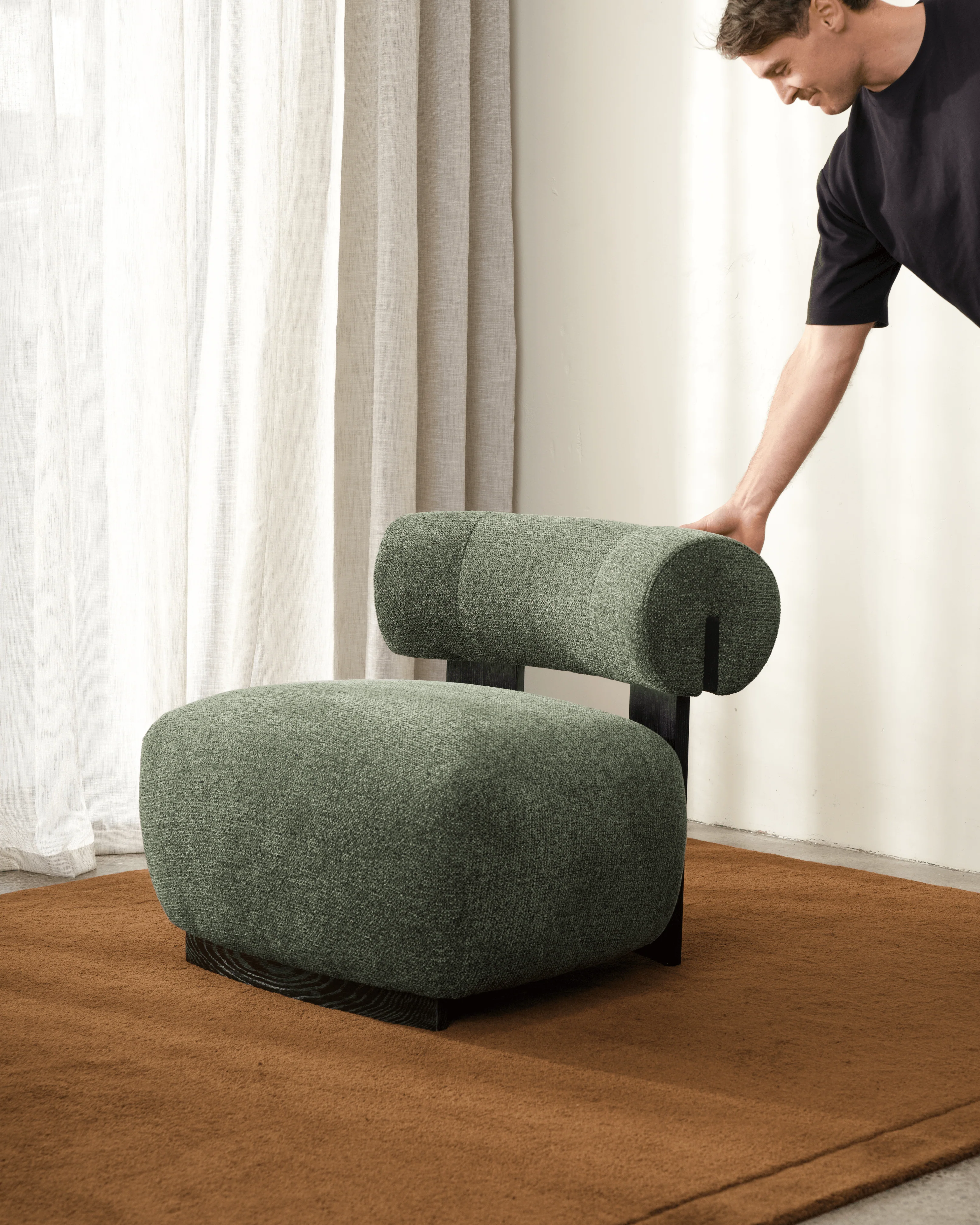 Kuva Lounge Chair - Image 9
