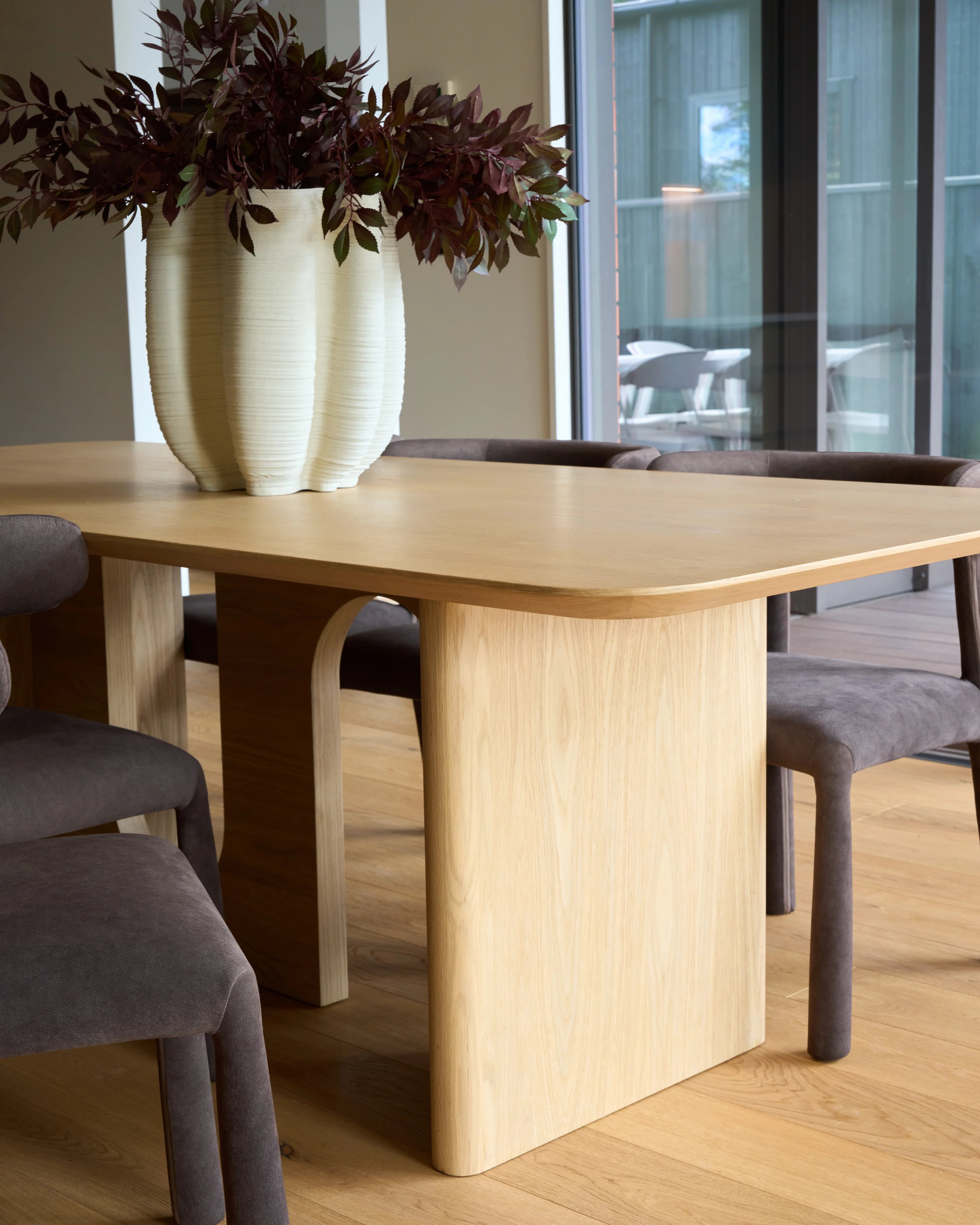 Lucca Dining Table - Image 3