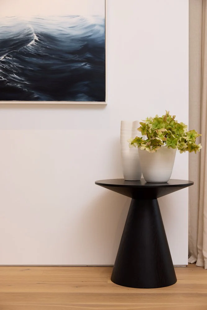Niche Side Table - Image 3