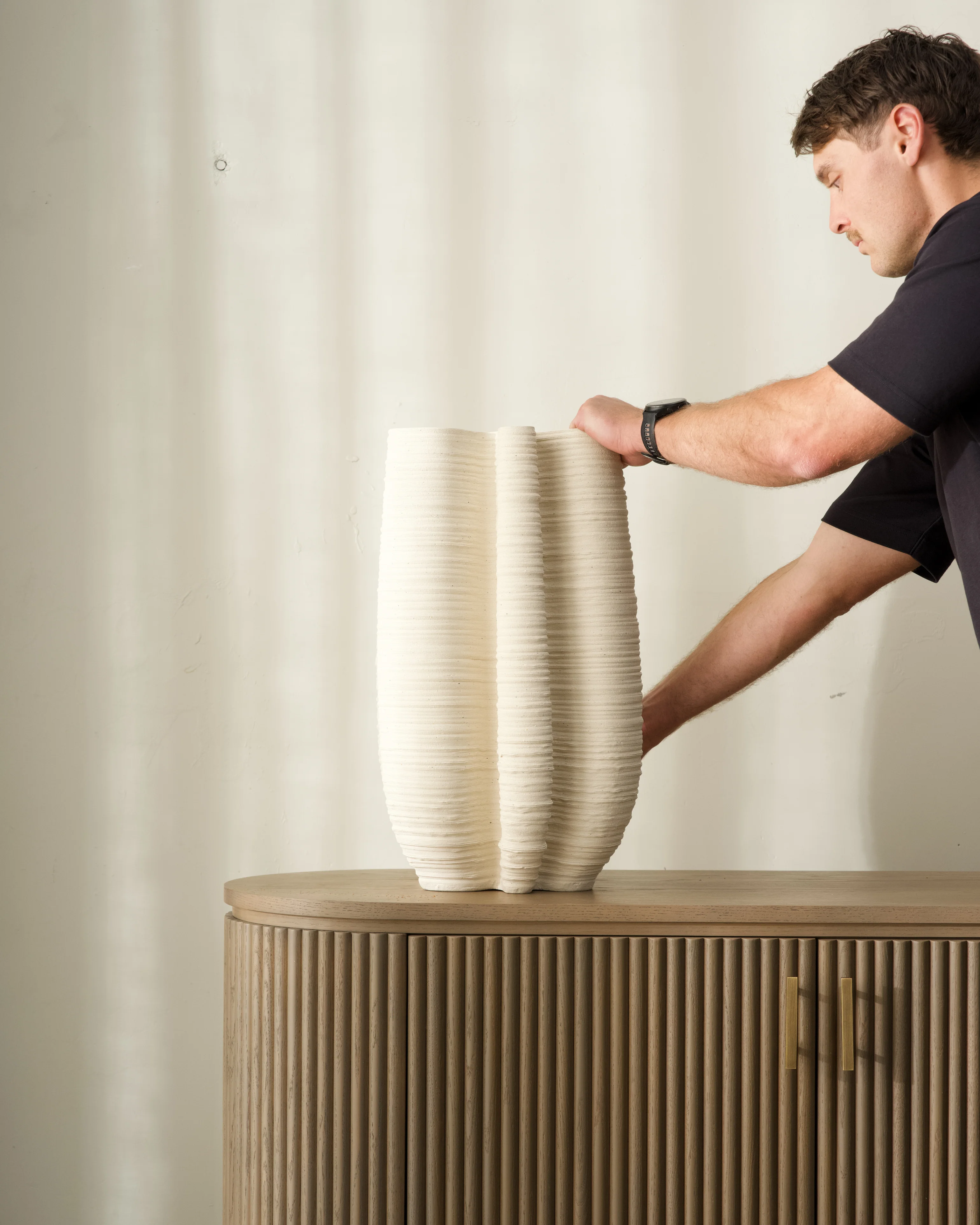 Toga Vase - Image 4