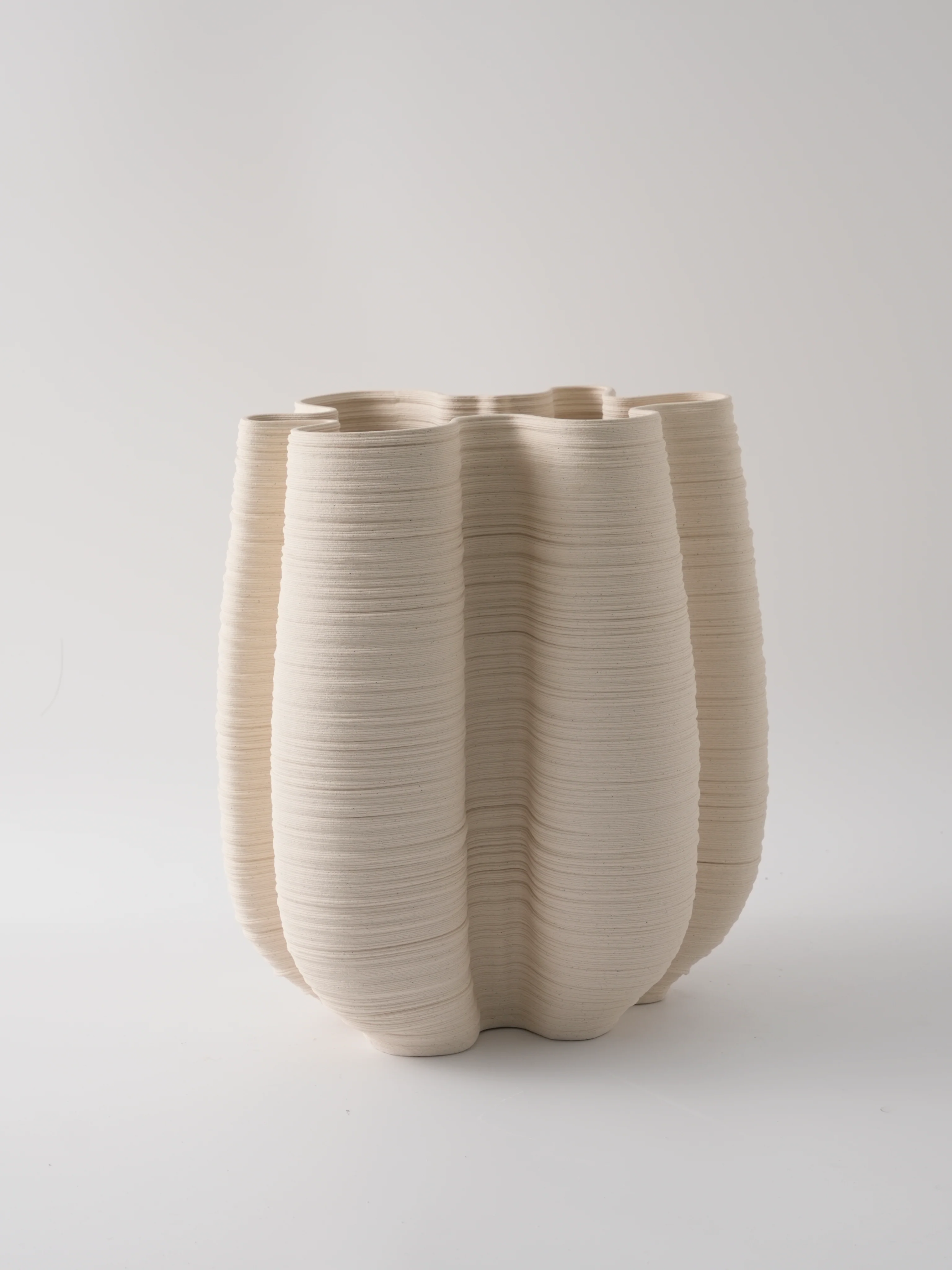Toga Vase - Image 6