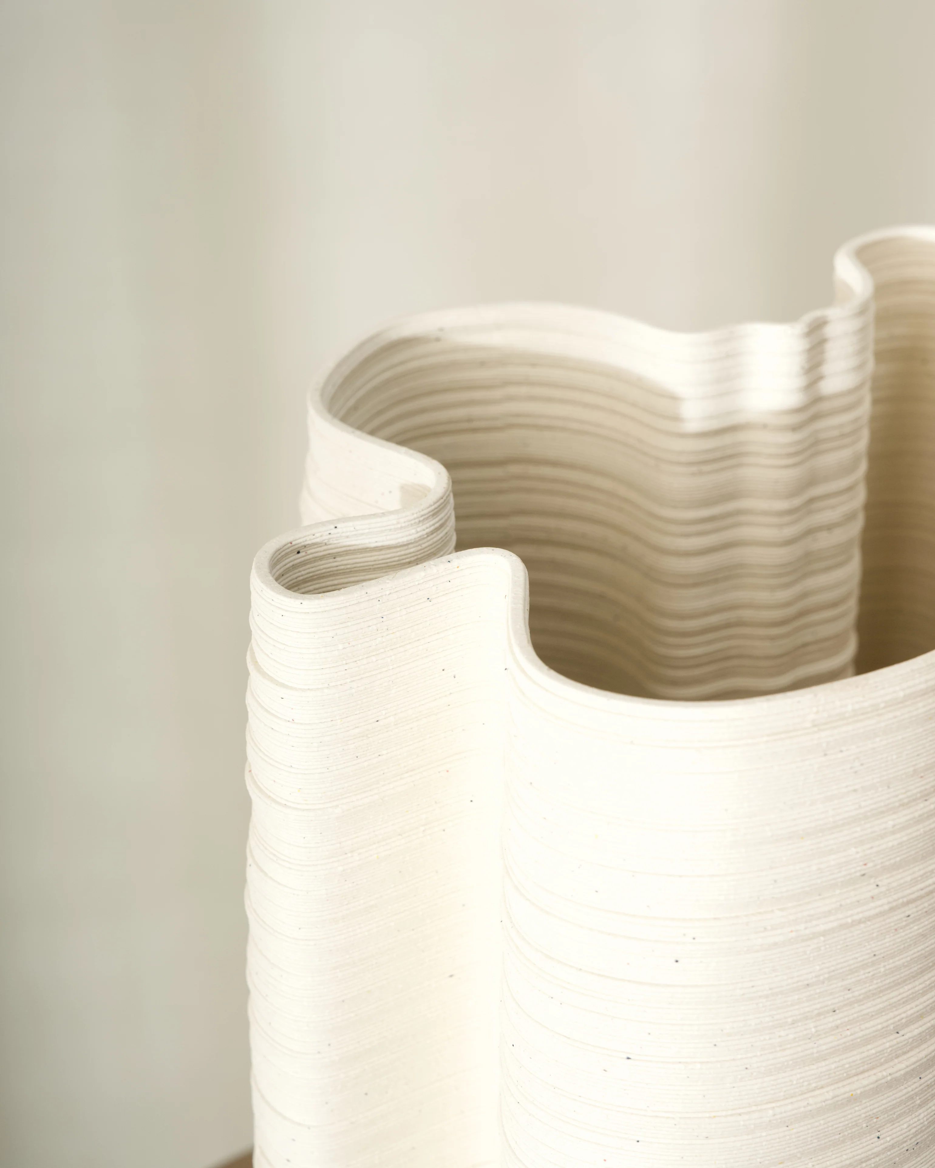 Toga Vase - Image 9