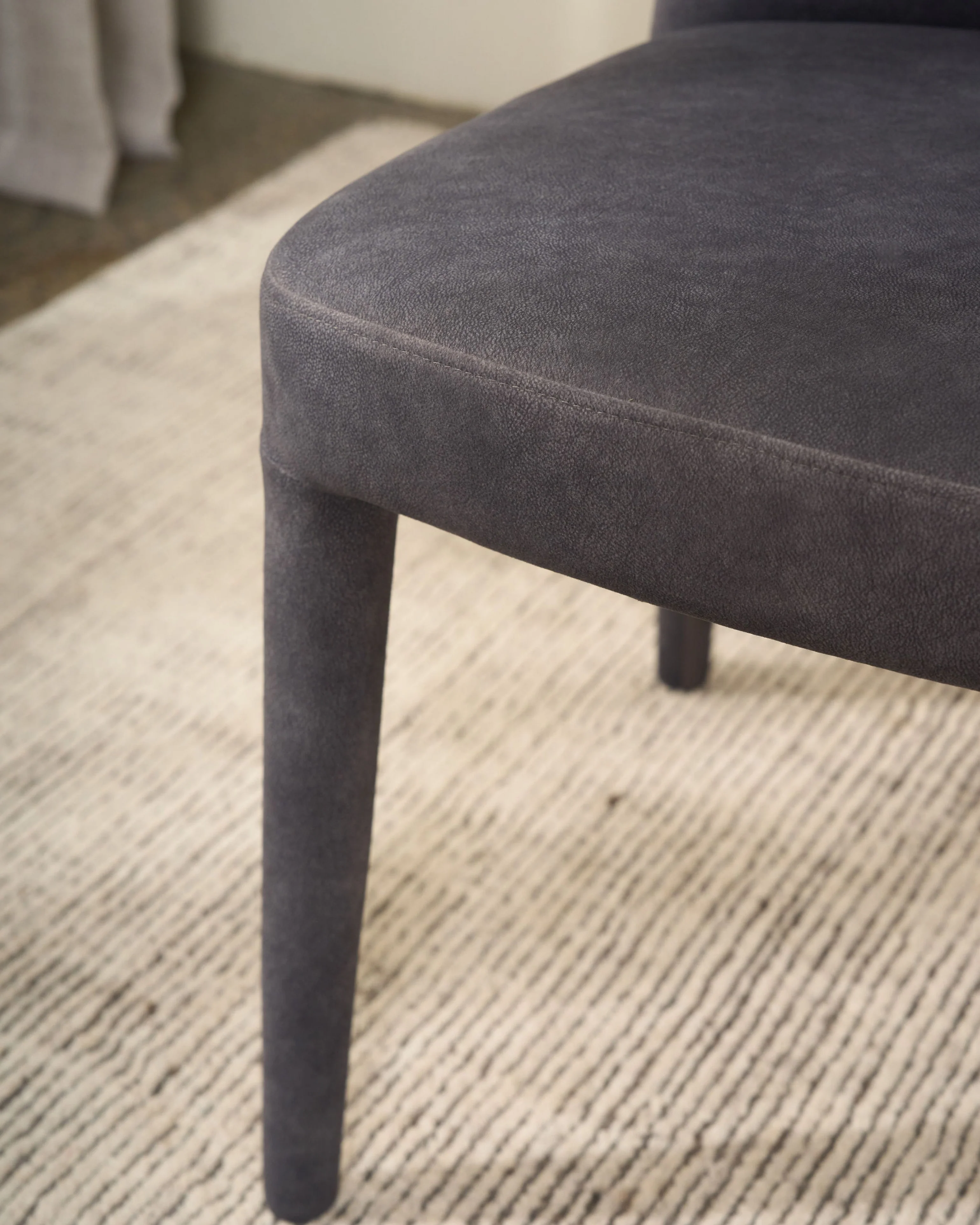 Tres Chair - Image 9