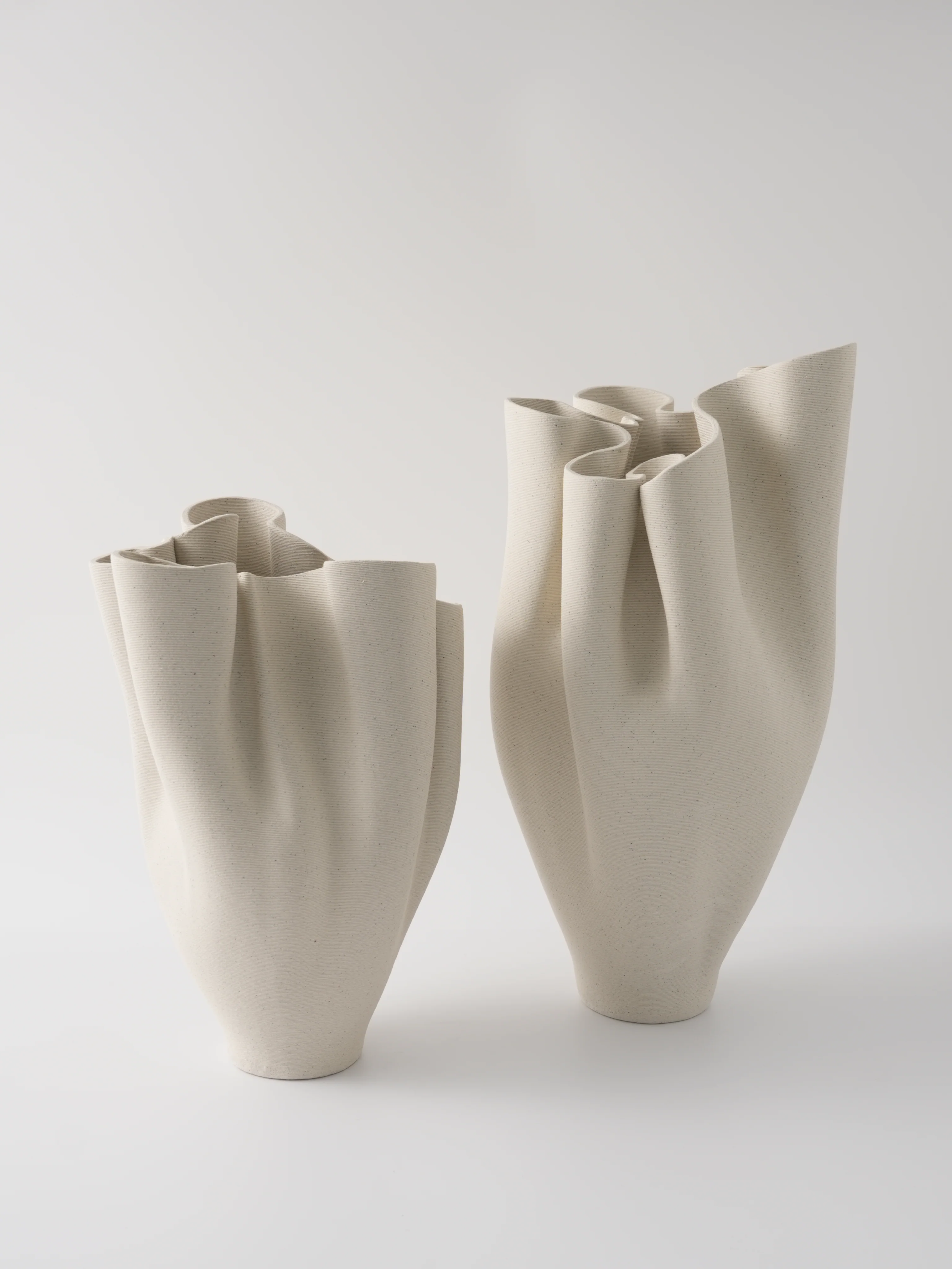 Walker Vase - Image 10