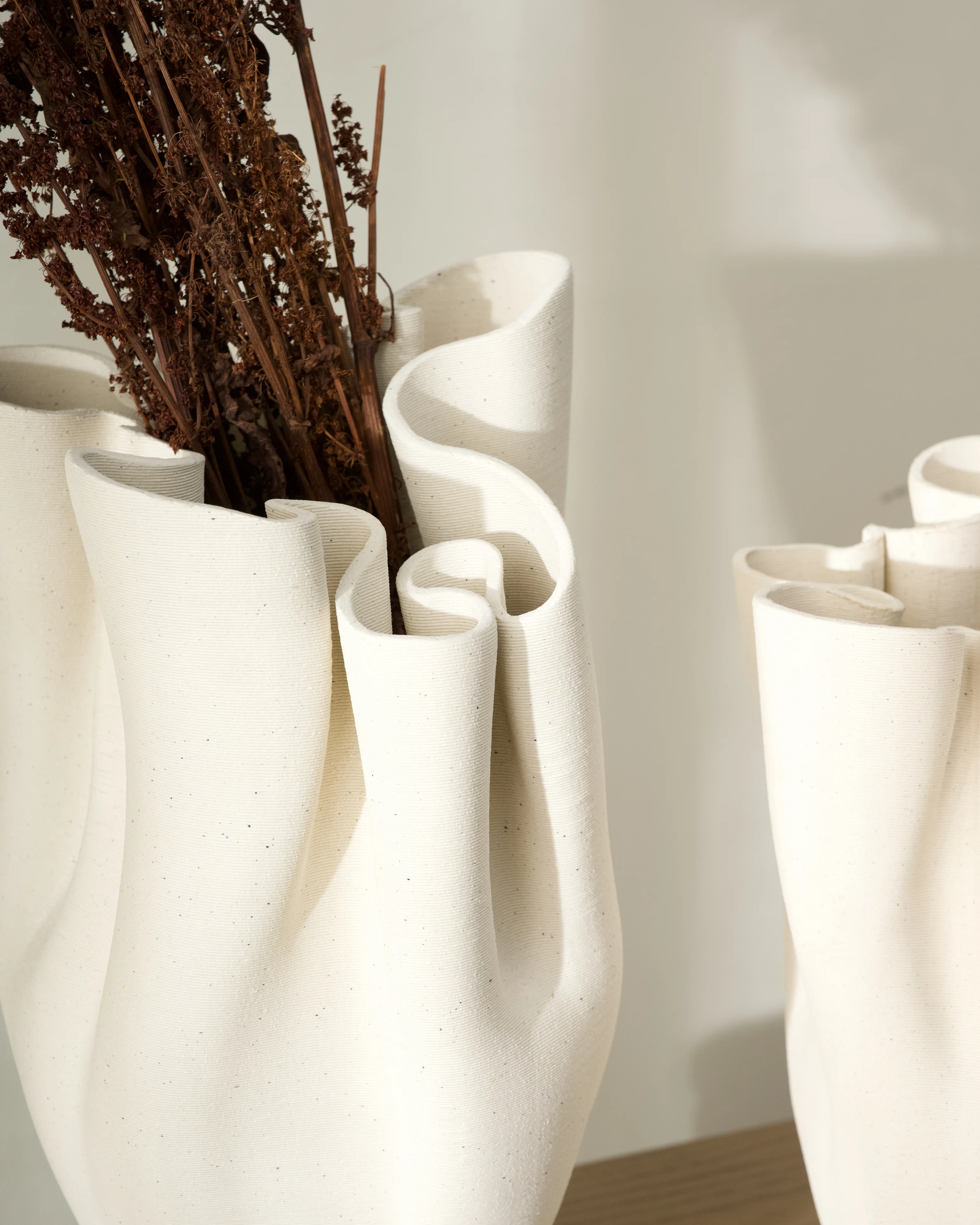 Walker Vase - Image 8